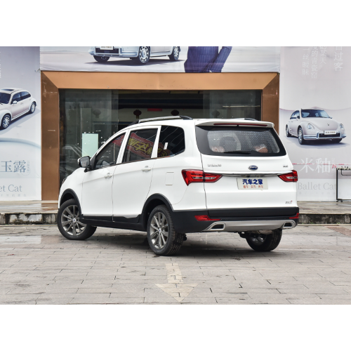 CHERY USATO AUT USATO KARRY 7 posti MPV Auto Business Vans ad alta velocità Vans a basso prezzo Vans passeggeri elettrici di seconda mano in vendita